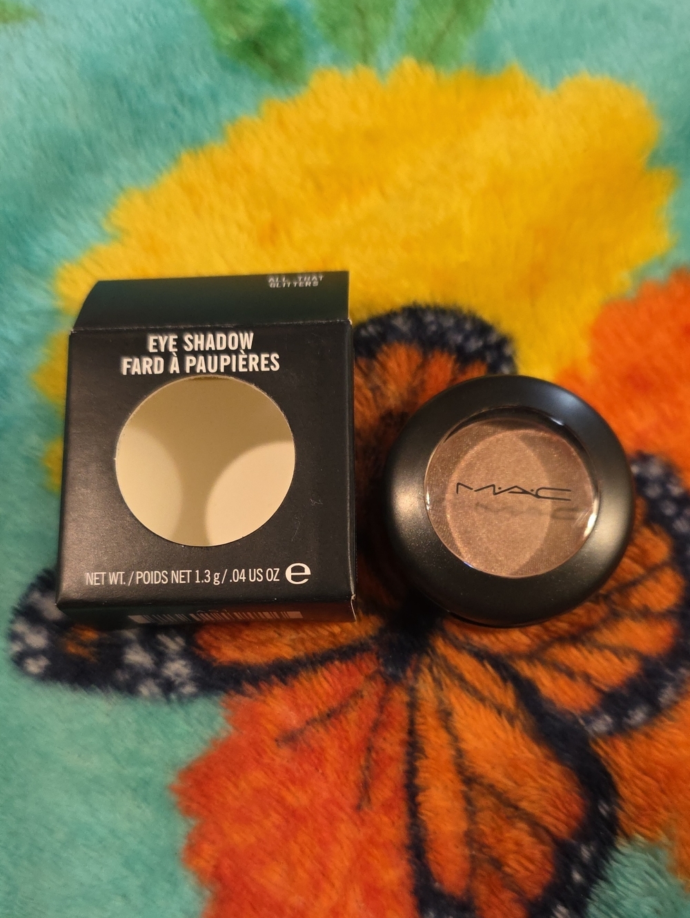 Mac All That Glitters Eyeshadow Veluxe Pearl NIB